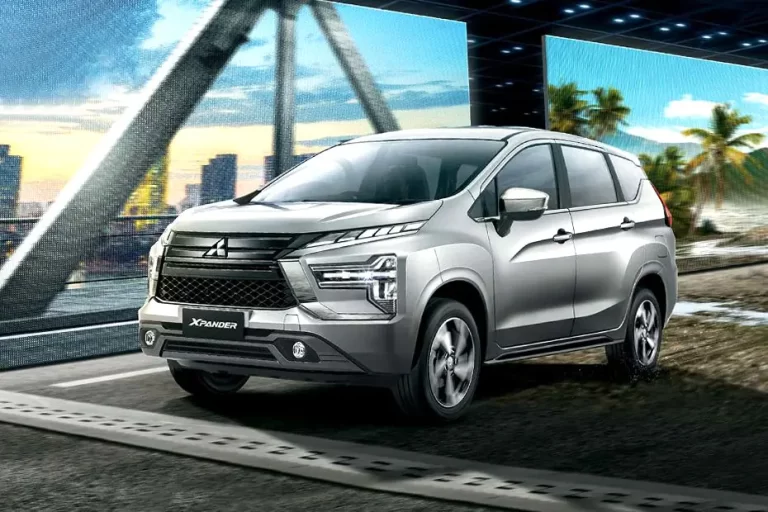 mitsubishi-xpander-front-angle-low-view-495104